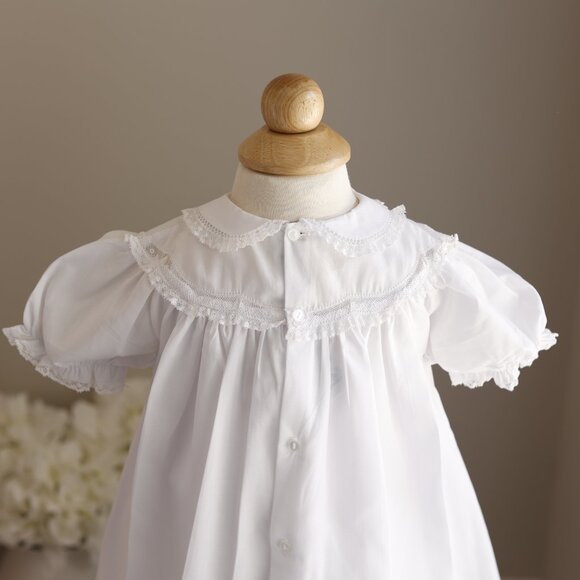 RARE Style Baby Girl's White Heirloom Gown Feltman Brothers Size 6/9 Months NWT - Picture 3 of 10